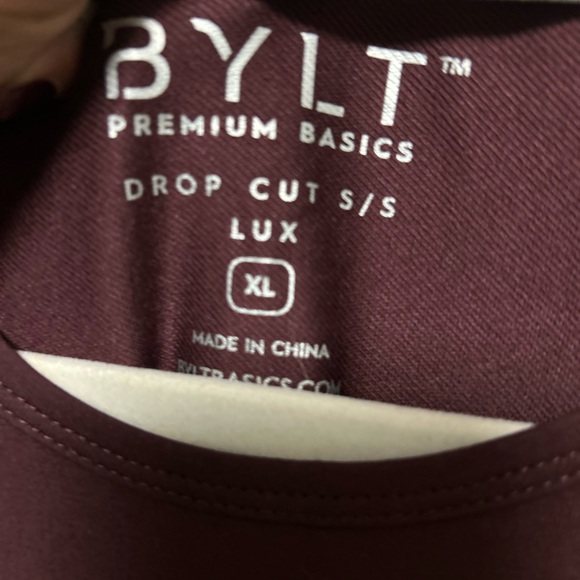 BYLT Drop Cut Tee Maroon/ Merlot
Short Sleeve T Shirt Men Size XL - Picture 6 of 8